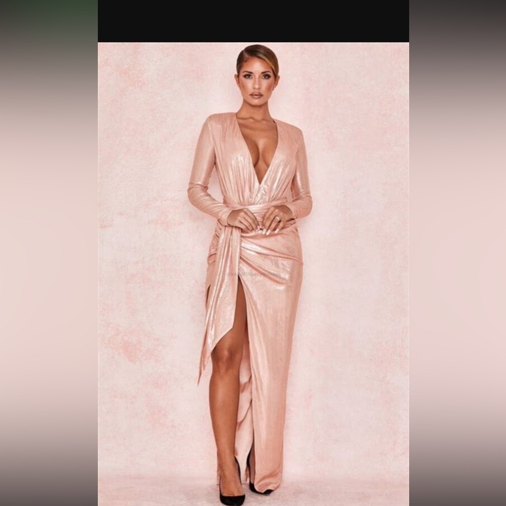 NWT House CB London Mina Style formal gown. Shimmery pink. Size 10-12 (L+)